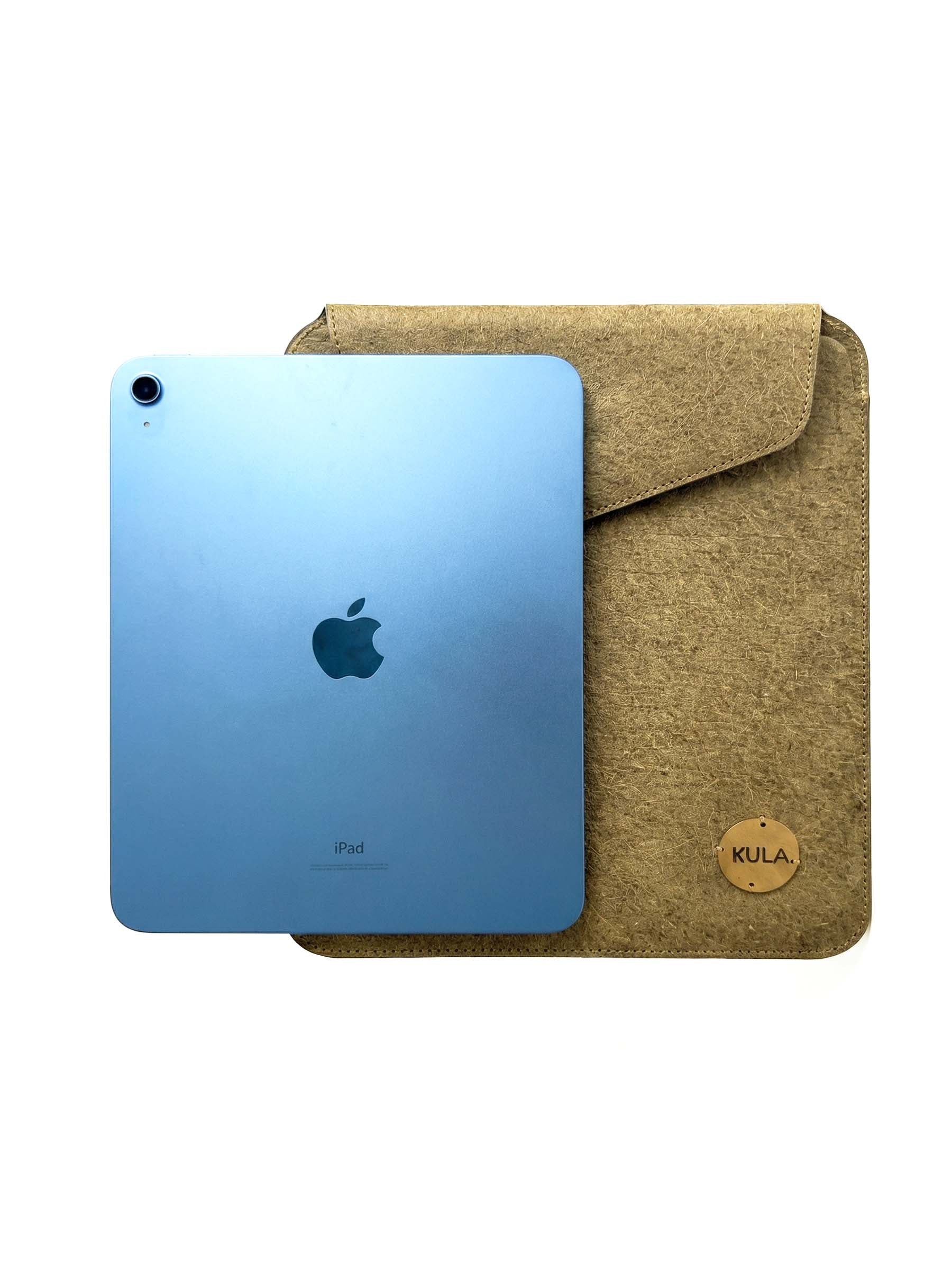 Mountain Green Coconut Leather 11 Inch iPad Sleeve – Magnetic Flip Closure